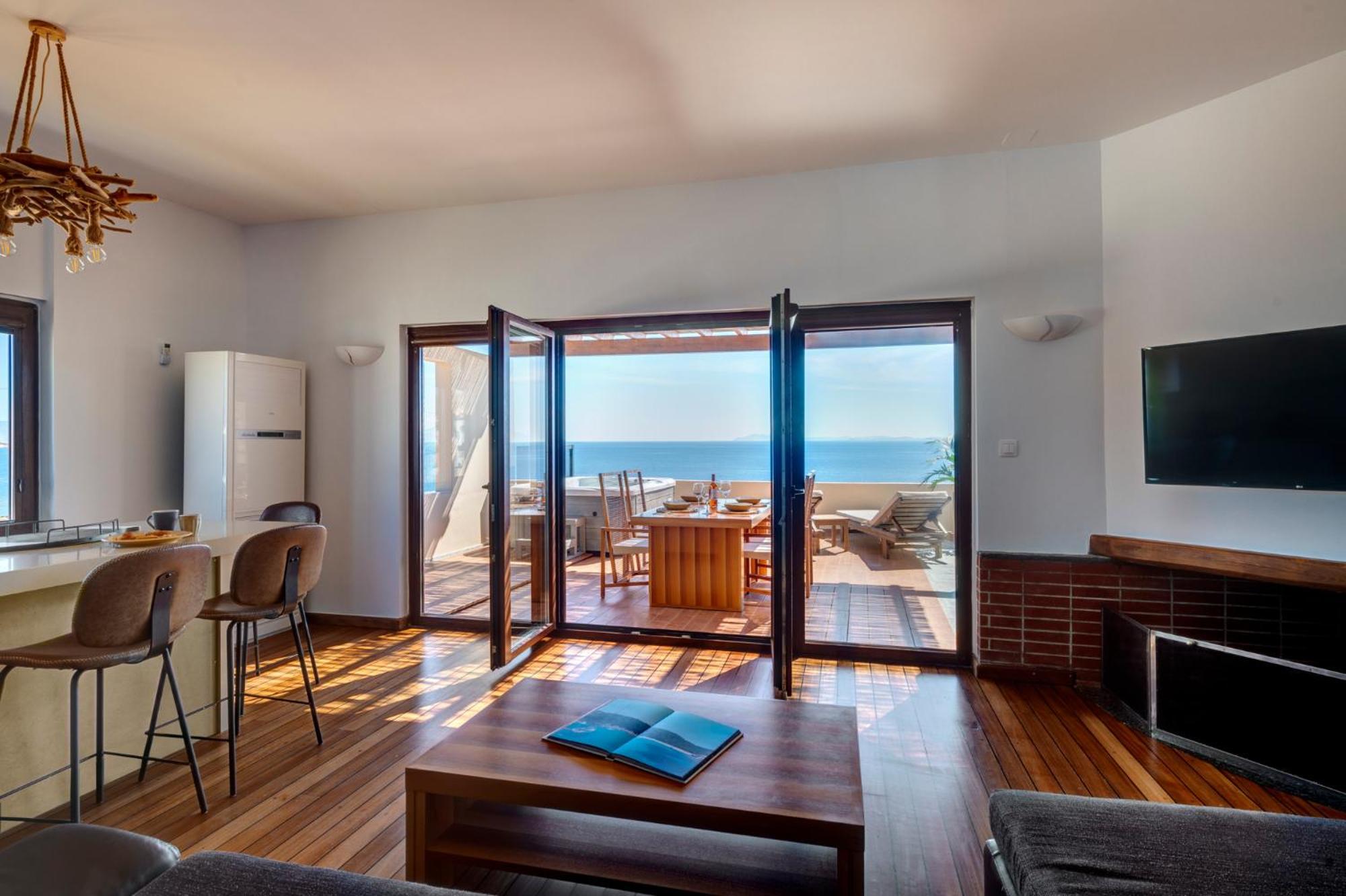 Lalari Beach Suites Vári Extérieur photo