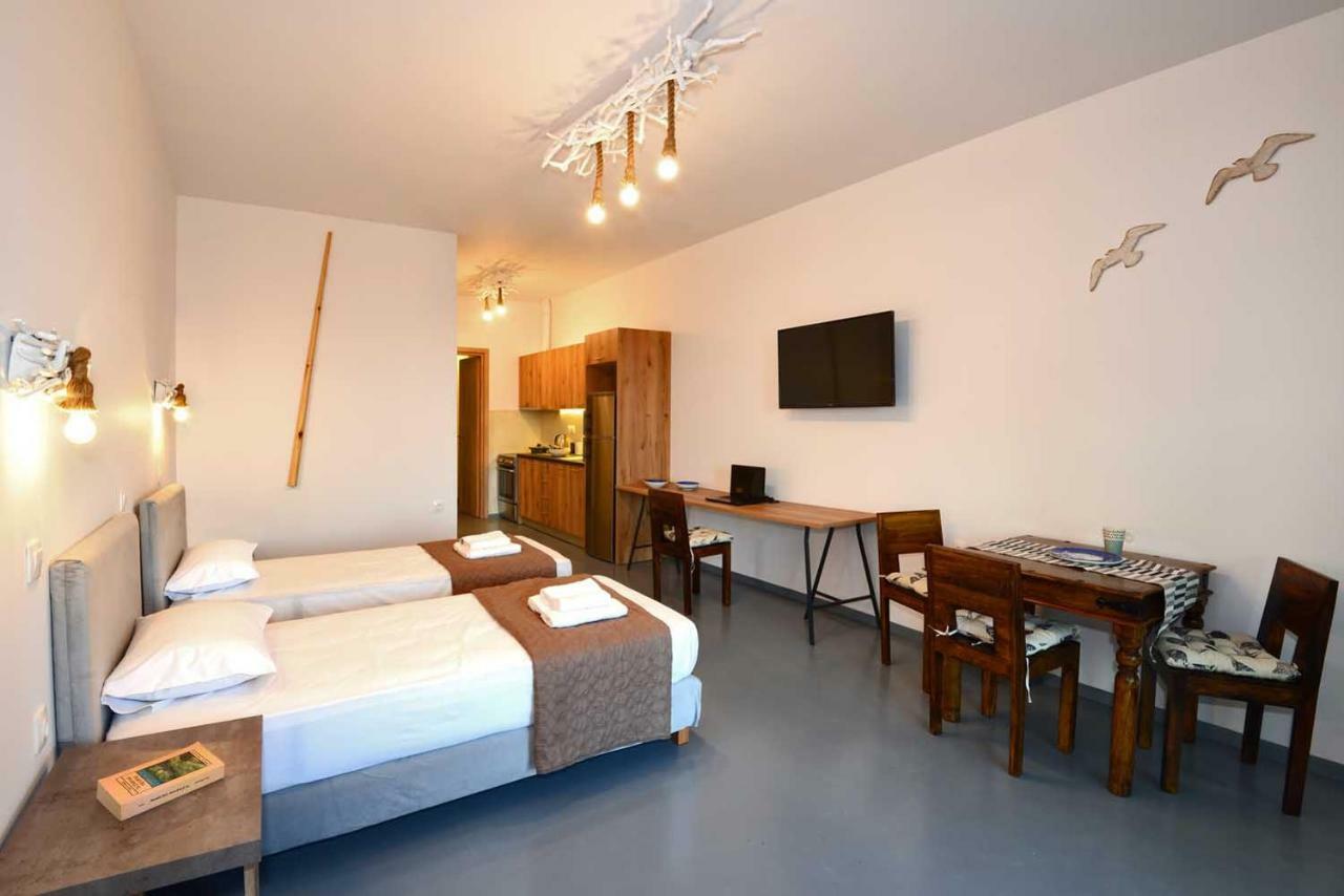 Lalari Beach Suites Vári Extérieur photo